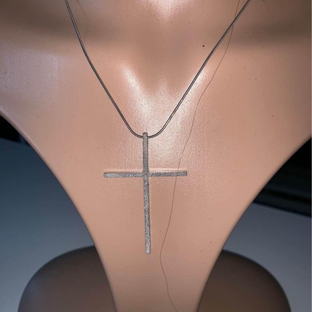 NEW! STERLING Silver 925 Cross pendant - Picture 2 of 6